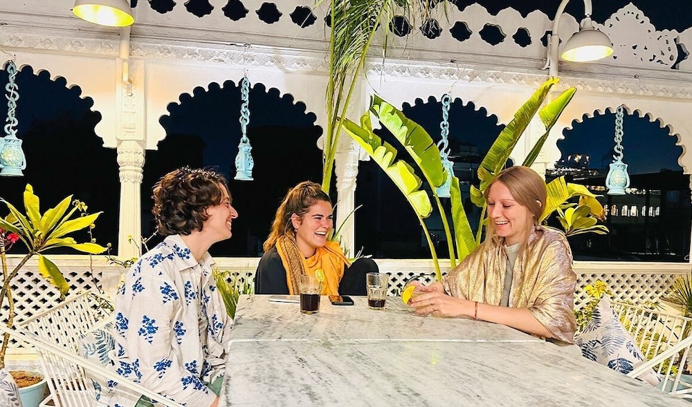 Moustche Udaipur 5/68