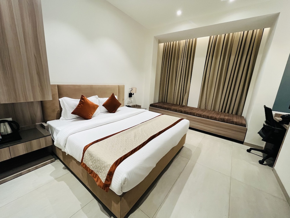 Hotel The Royal Vista 22/50