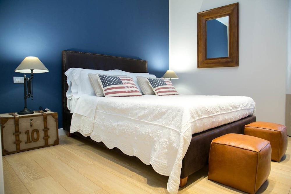Suite 136 Luxury Rooms 27/50