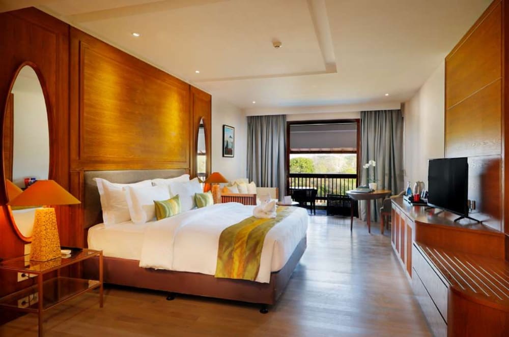 Royal Tulip Springhill Resort Jimbaran 19/70