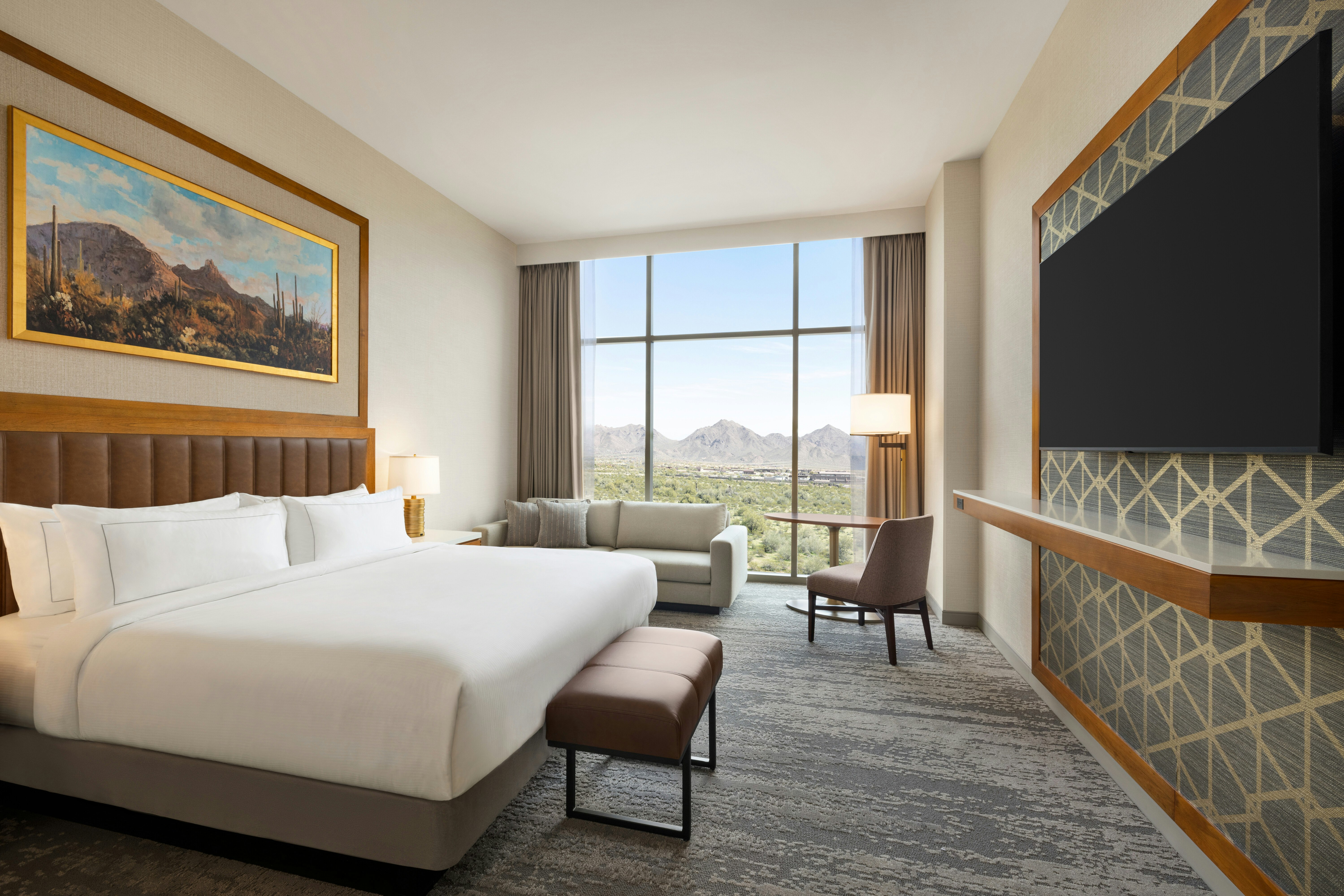 ROOM, KING BED