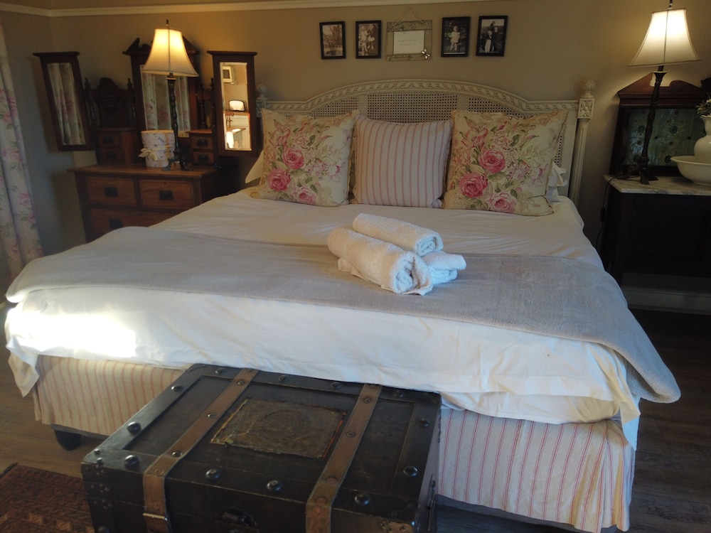 Happy Lands Self Catering/B&B 11/48