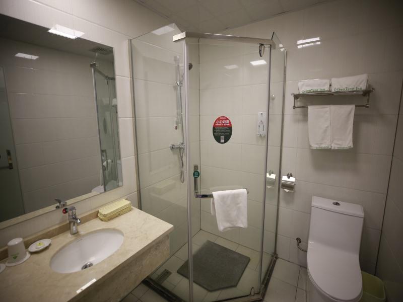 GreenTree Inn Suzhou Kunshan Beimen Road Mold City Express Hotel 51/51