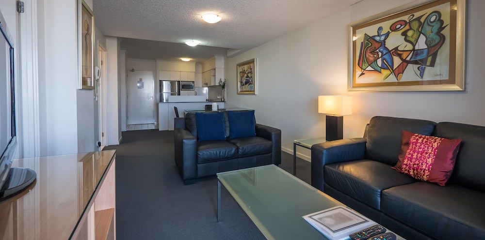 Inn On The Park Apartments 24/41