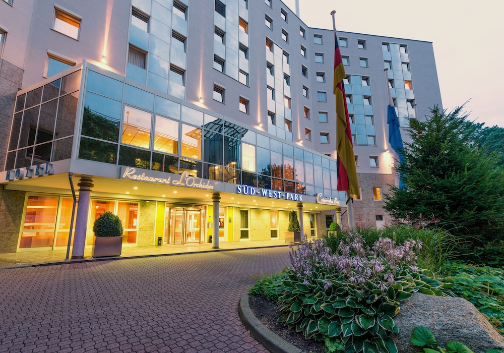 Novina Hotel Sudwestpark Nurnberg 5/68