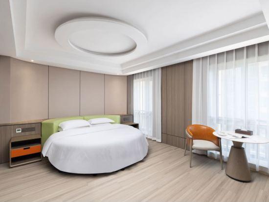 Junge Boutique Hotel 4/9