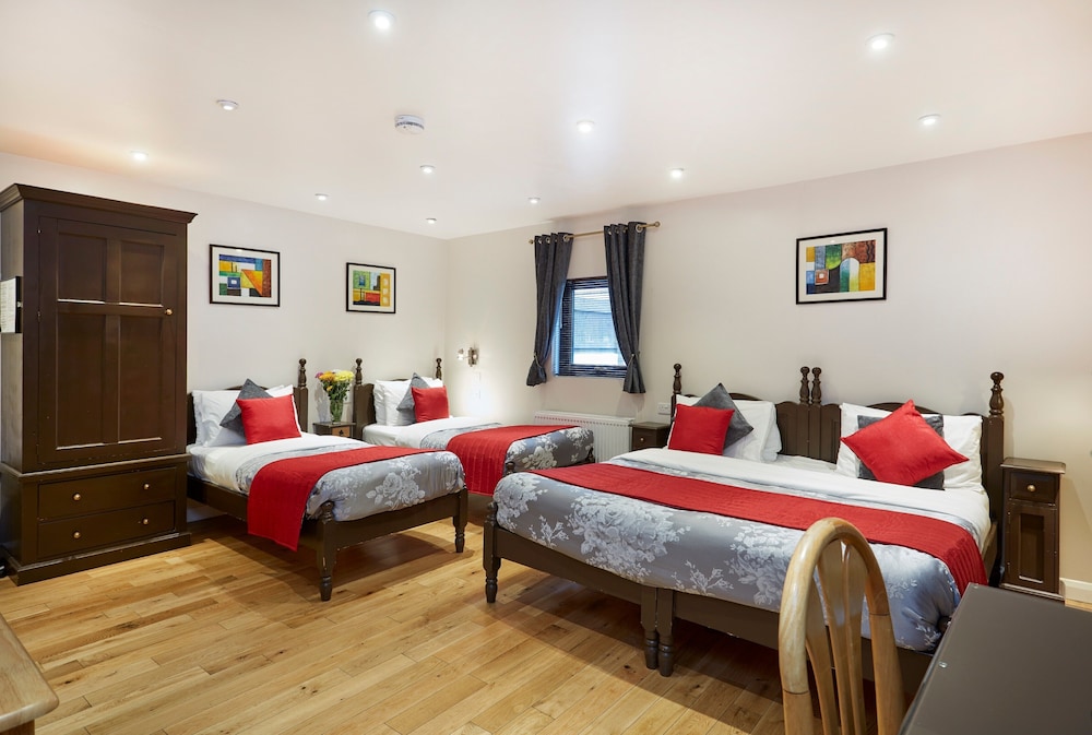 Conifers Guest House 6/31