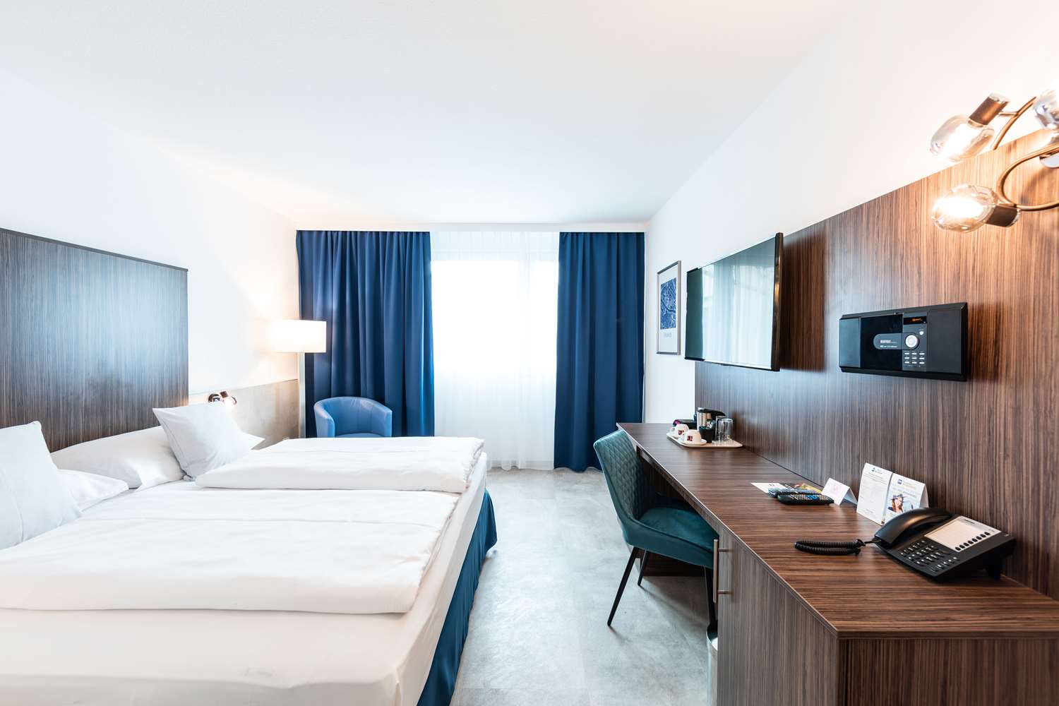Smart Hotel Voesendorf 33/66