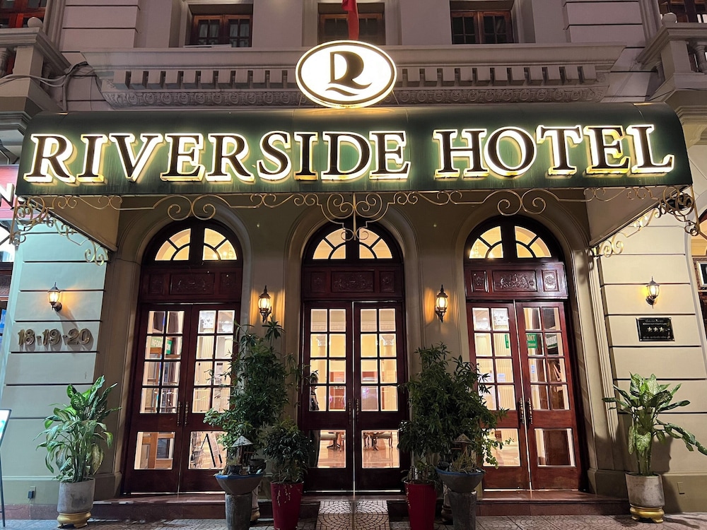 Riverside Hotel Saigon 3/42