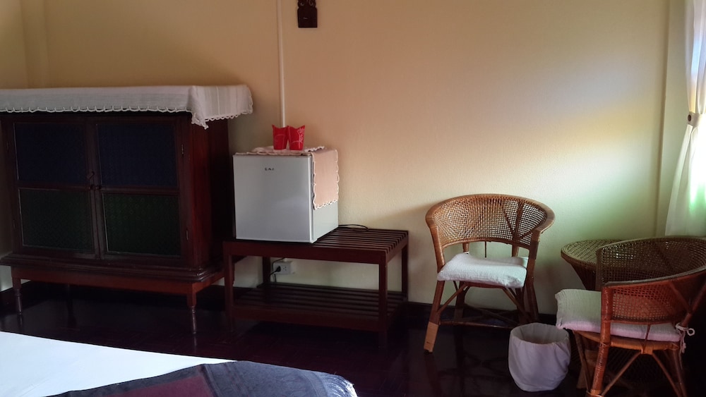 Golden Triangle Palace 45/60