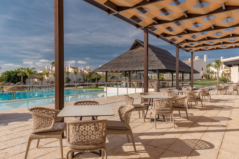 Sheraton Hacienda Del Alamo Golf And Spa Resort 17/34