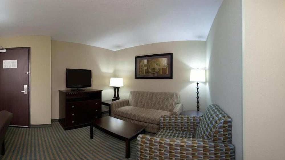 Holiday Inn Columbia-East 33/55