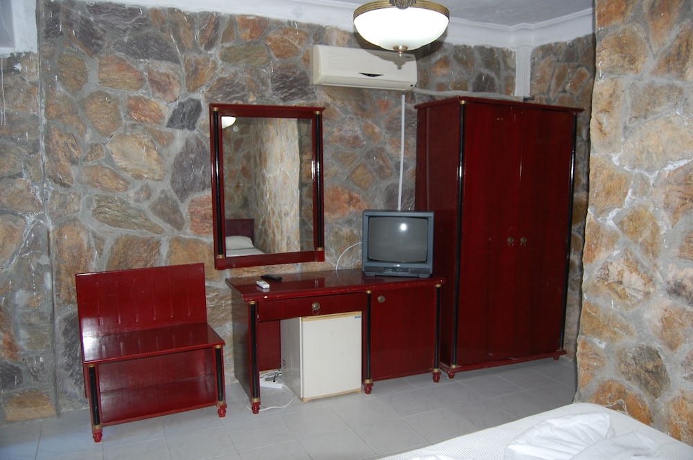 Erdek Sun Beach Hotel 50/50