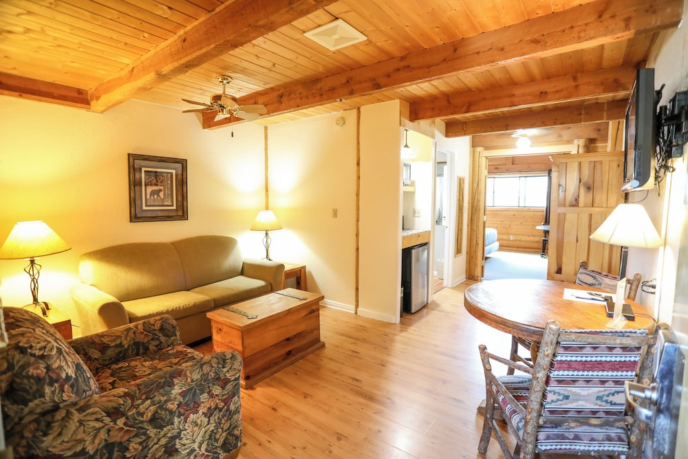 The Boulder Creek Lodge 43/64