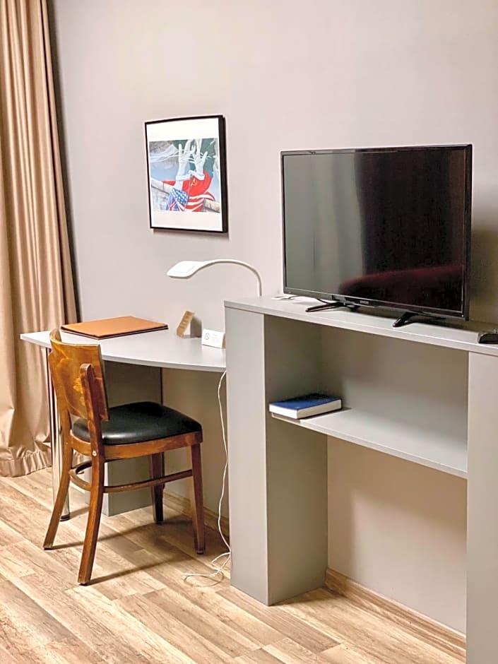 Arena Inn Hotel 30/40
