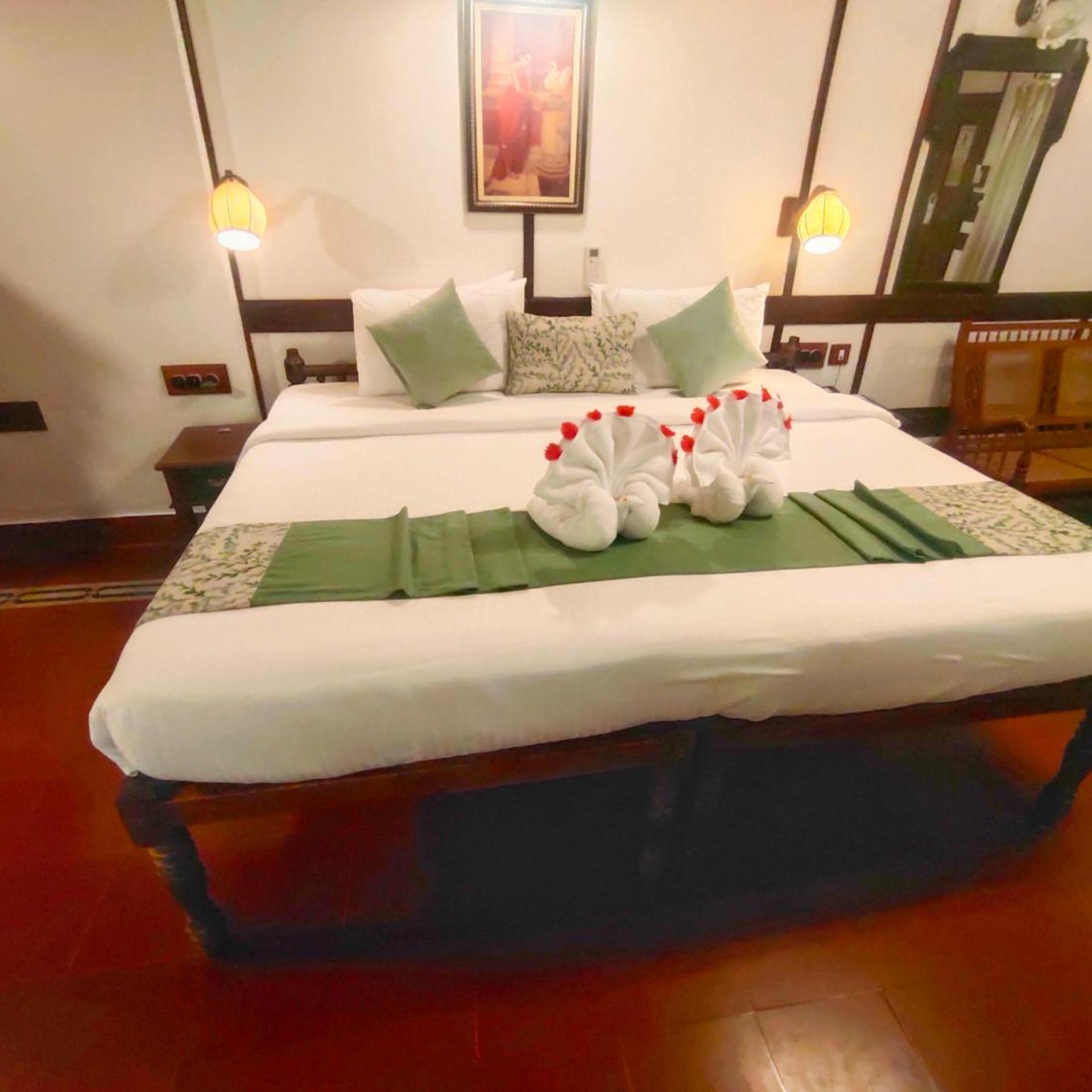 Heritage, Premium, King Bed
