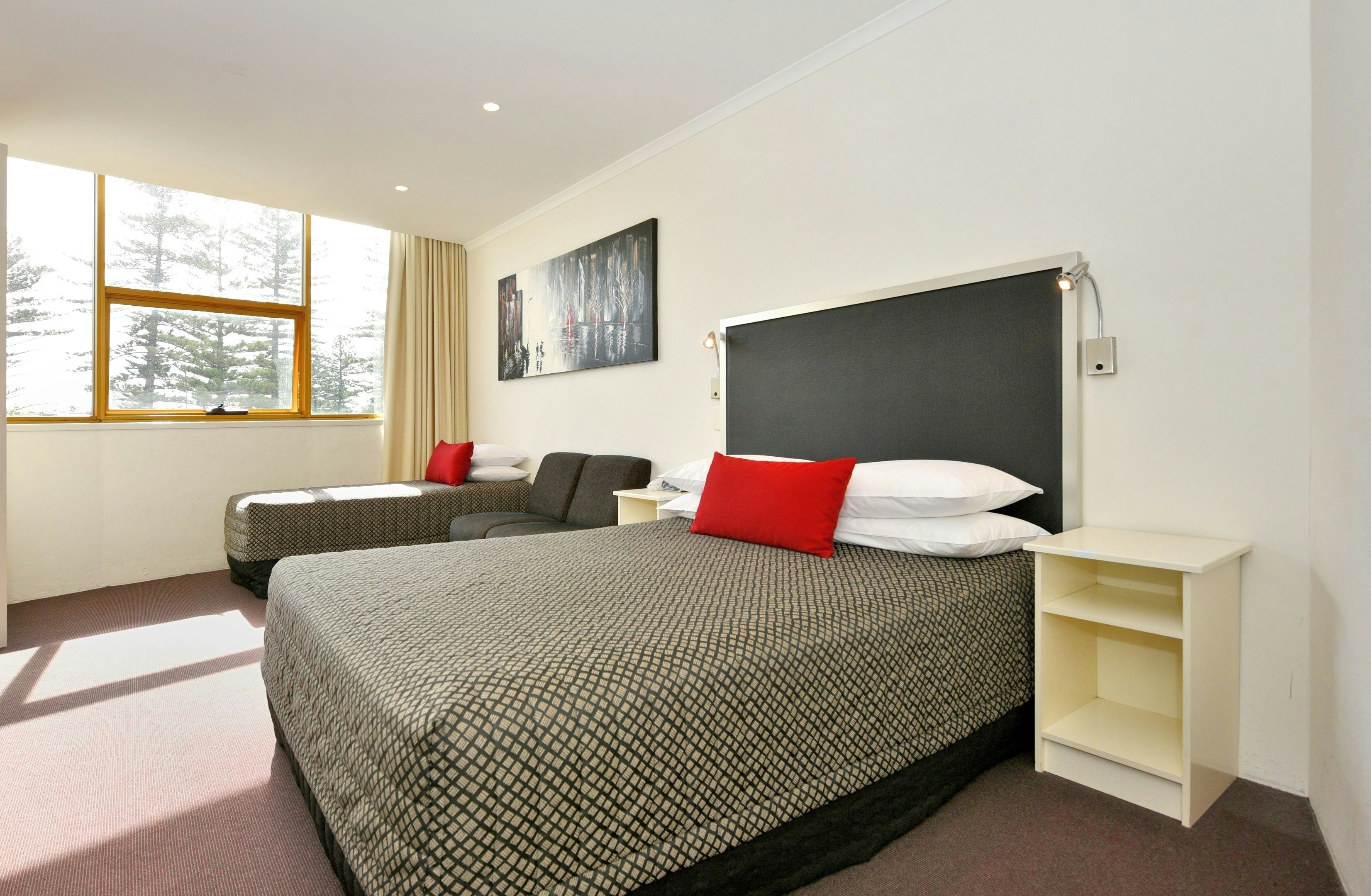 Atlantic Tower Motor Inn 19/45