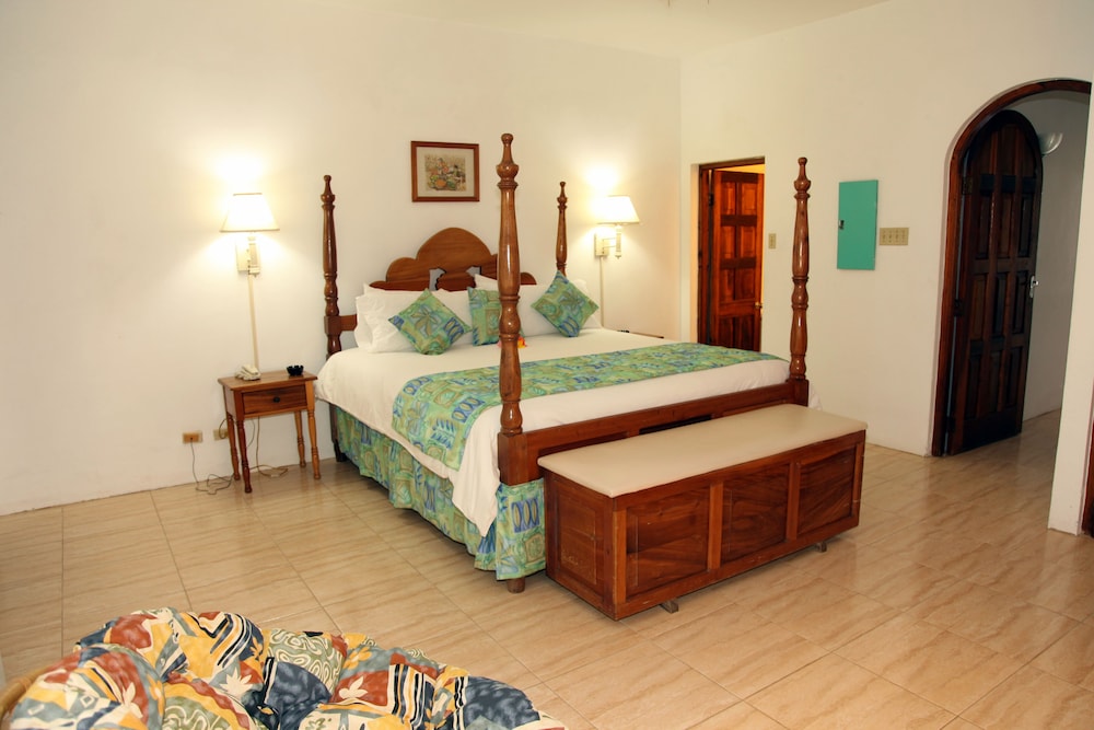 Negril Tree House Resort 19/69