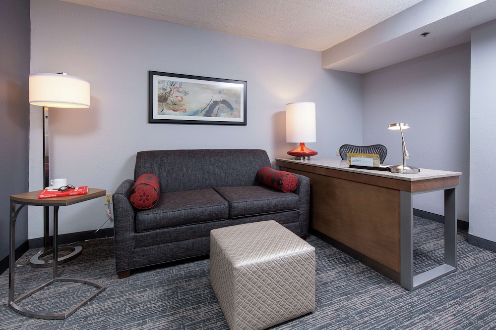 Hilton Garden Inn Atlanta Northpoint Hotel 34/65