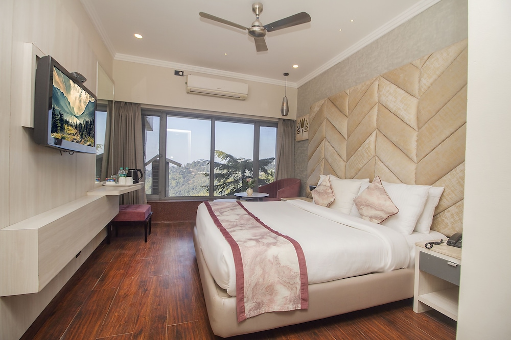 Amritara Surya, Mcleodganj 16/68