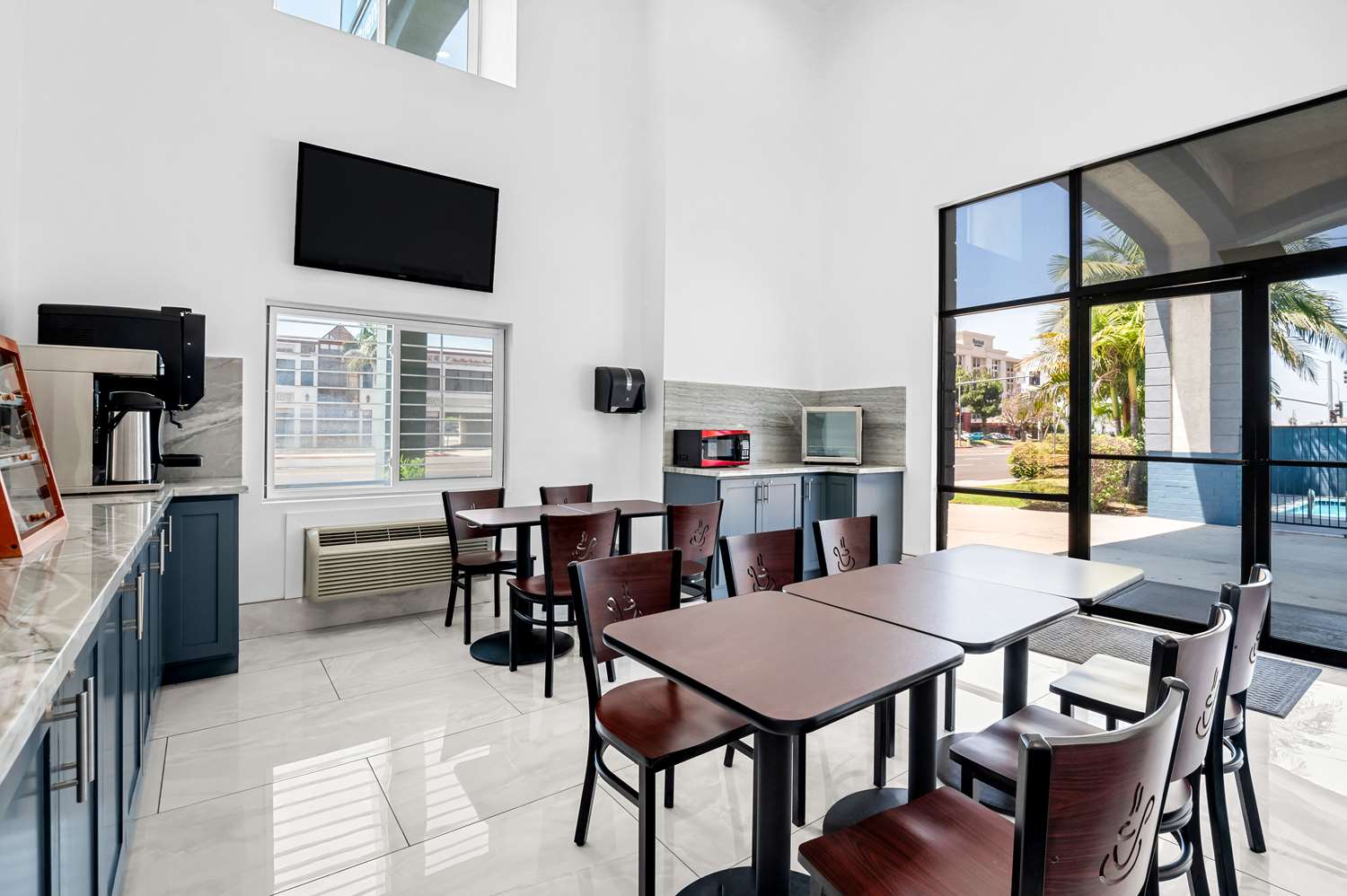 SureStay Hotel by Best Western Buena Park Anaheim 2/8