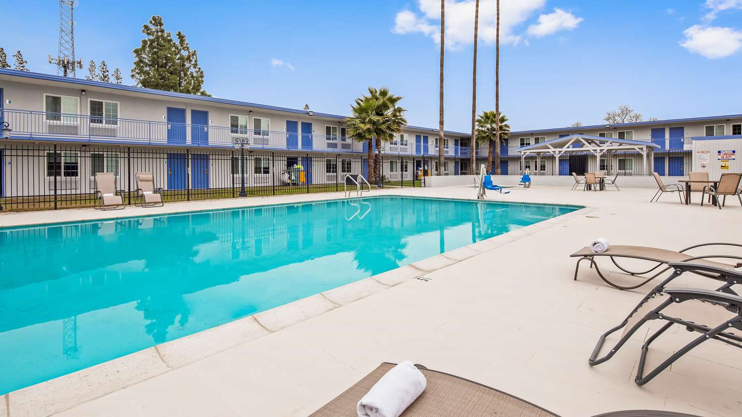 Surestay Plus Hotel By Best Western Sacramento Cal Expo 2/39