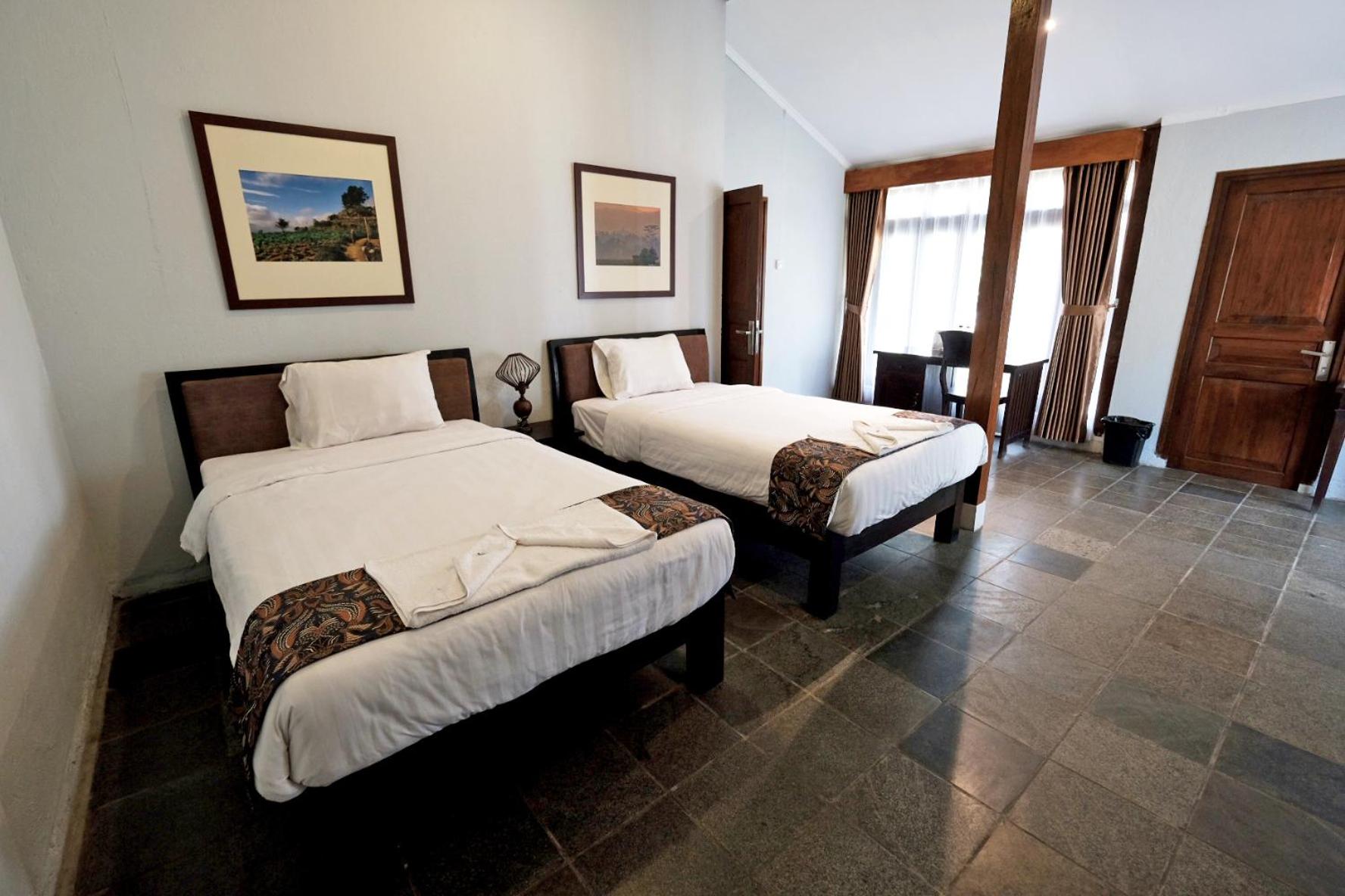 غرفة ديلوكس بسريرين منفصلين، The Nalaya Hotel & Resto 5/10