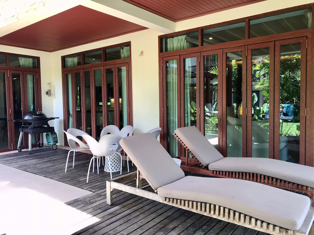 Amatapura Beach Villa 10 19/51