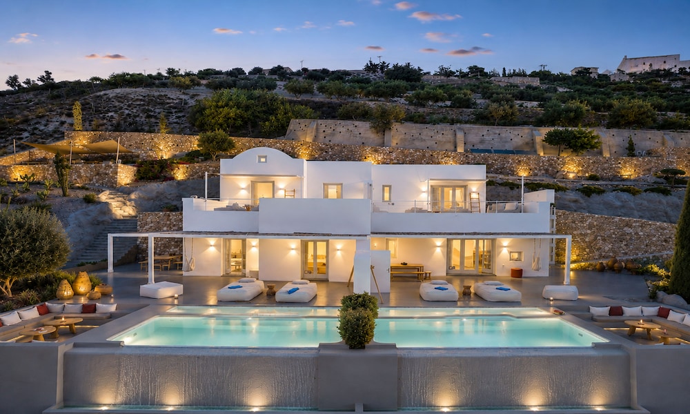 SANTORINI HEIGHTS 1/50