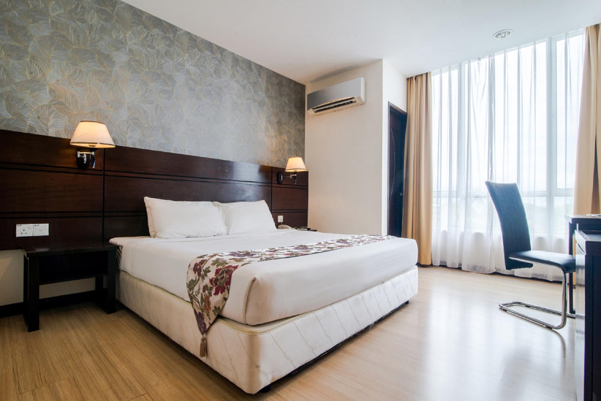 Superior, King Bed