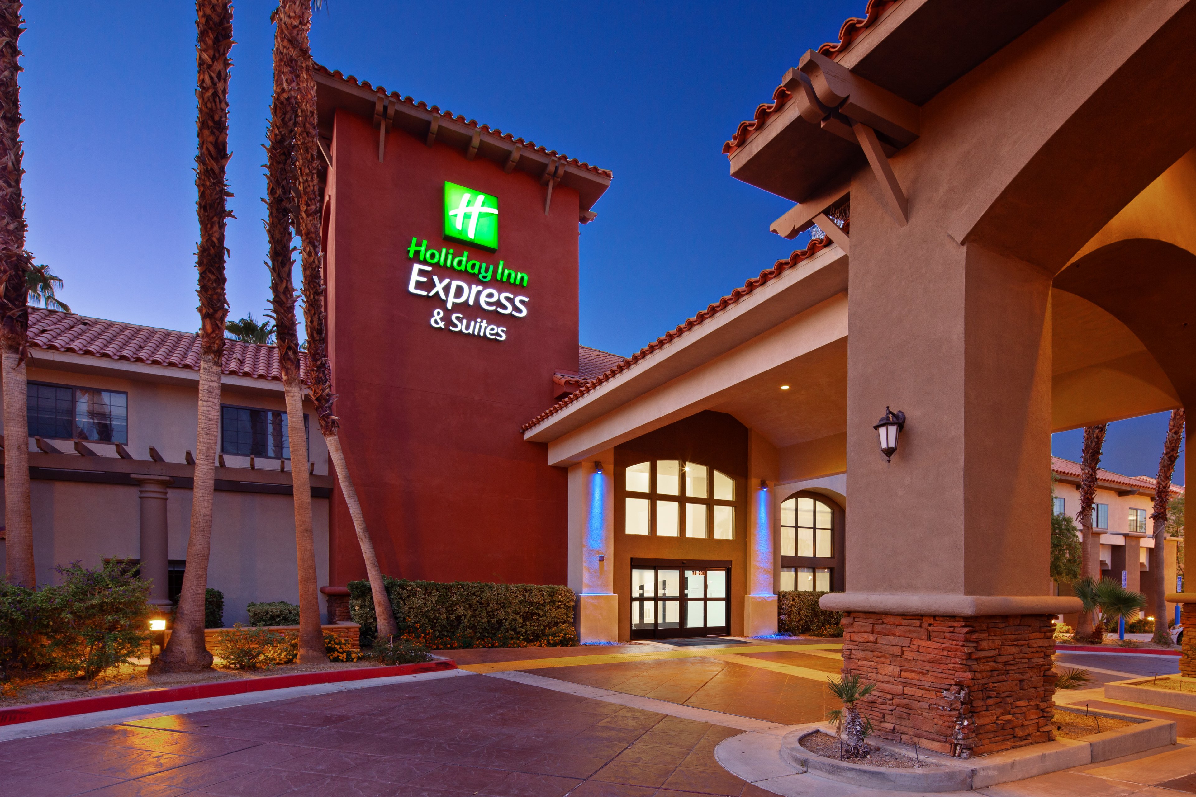 Holiday Inn Express Hotel and Suites Rancho Mirage - Palm Spgs Area 55/61