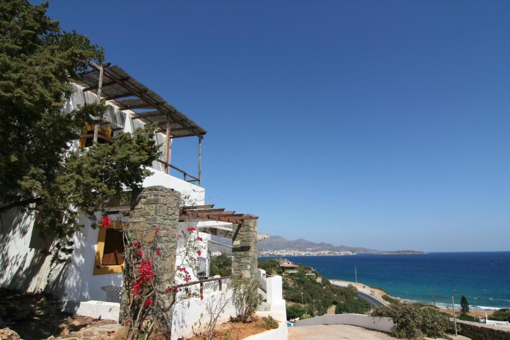 Cretan Village Hotel Apartments 28/31