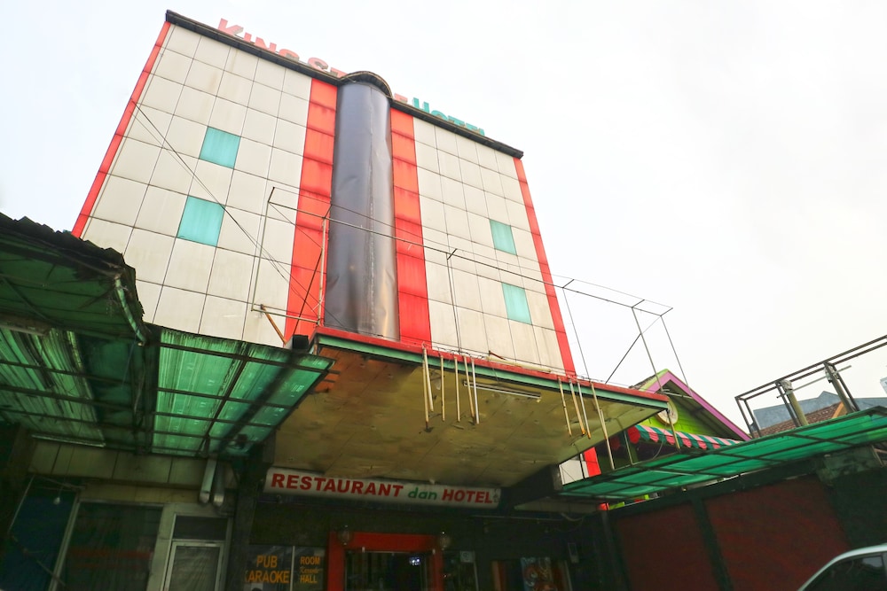 King Stone Hotel by ZUZU 5/56