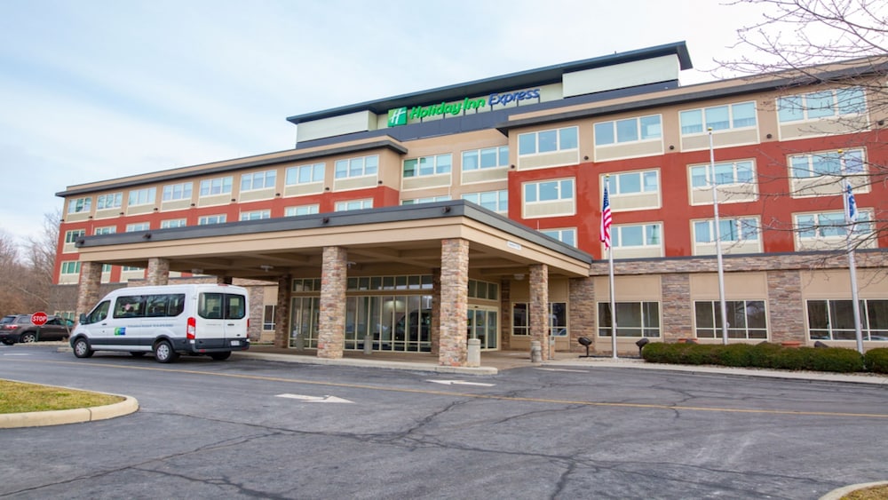 Holiday Inn Express Columbus Airport Easton Ex Four Points By Sheraton Columbus Ohio Airport 42/45