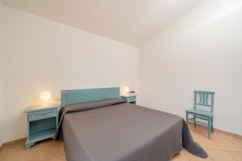 2 BEDROOMS, APARTMENT, TERRACE
