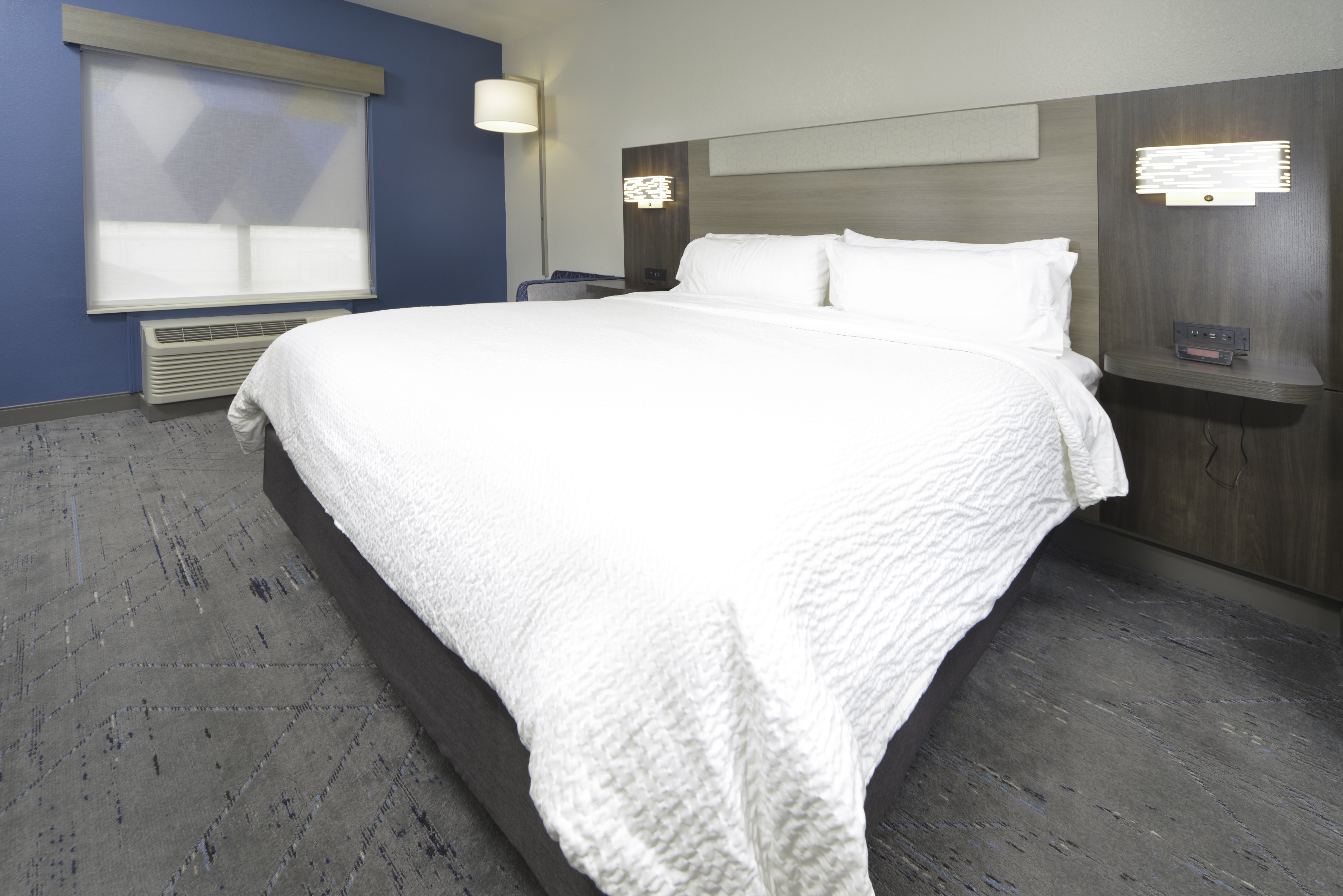 Leisure, King Bed