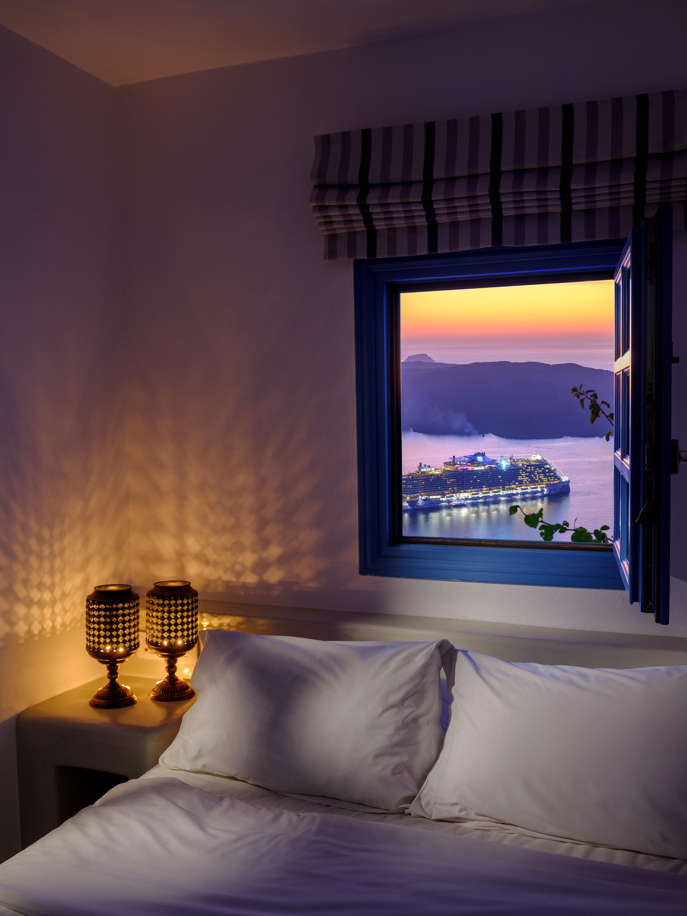 Standard, Caldera View