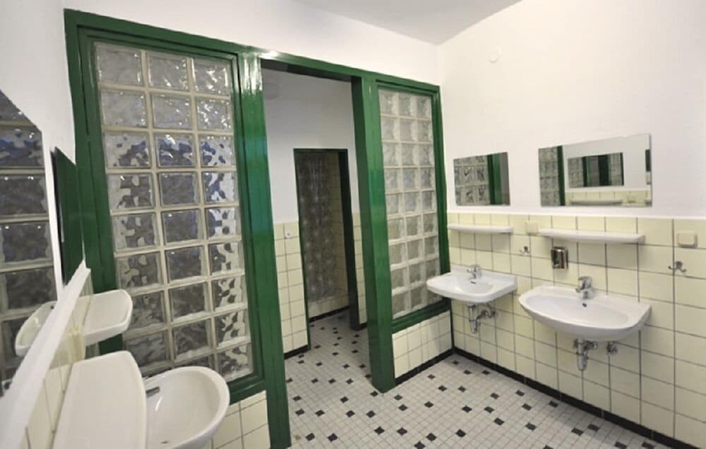 Hotel Hostel Drei Baren 11/32