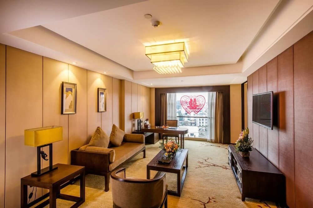 Xiang Yun Sha Garden Hotel 33/45