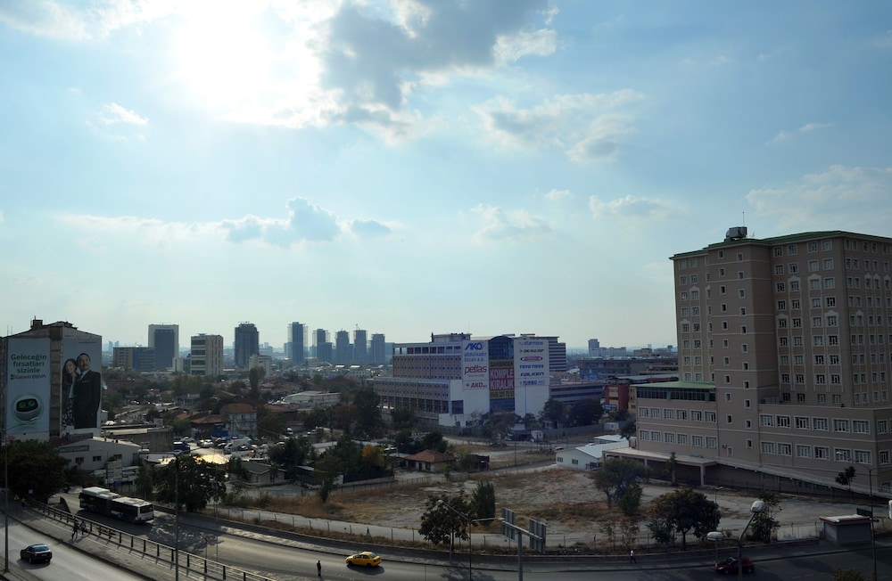 Lion City Hotel Ankara 44/50
