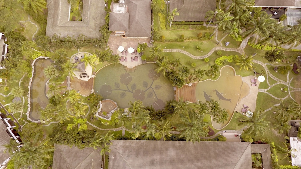 Cyberview Resort And Spa 61/66