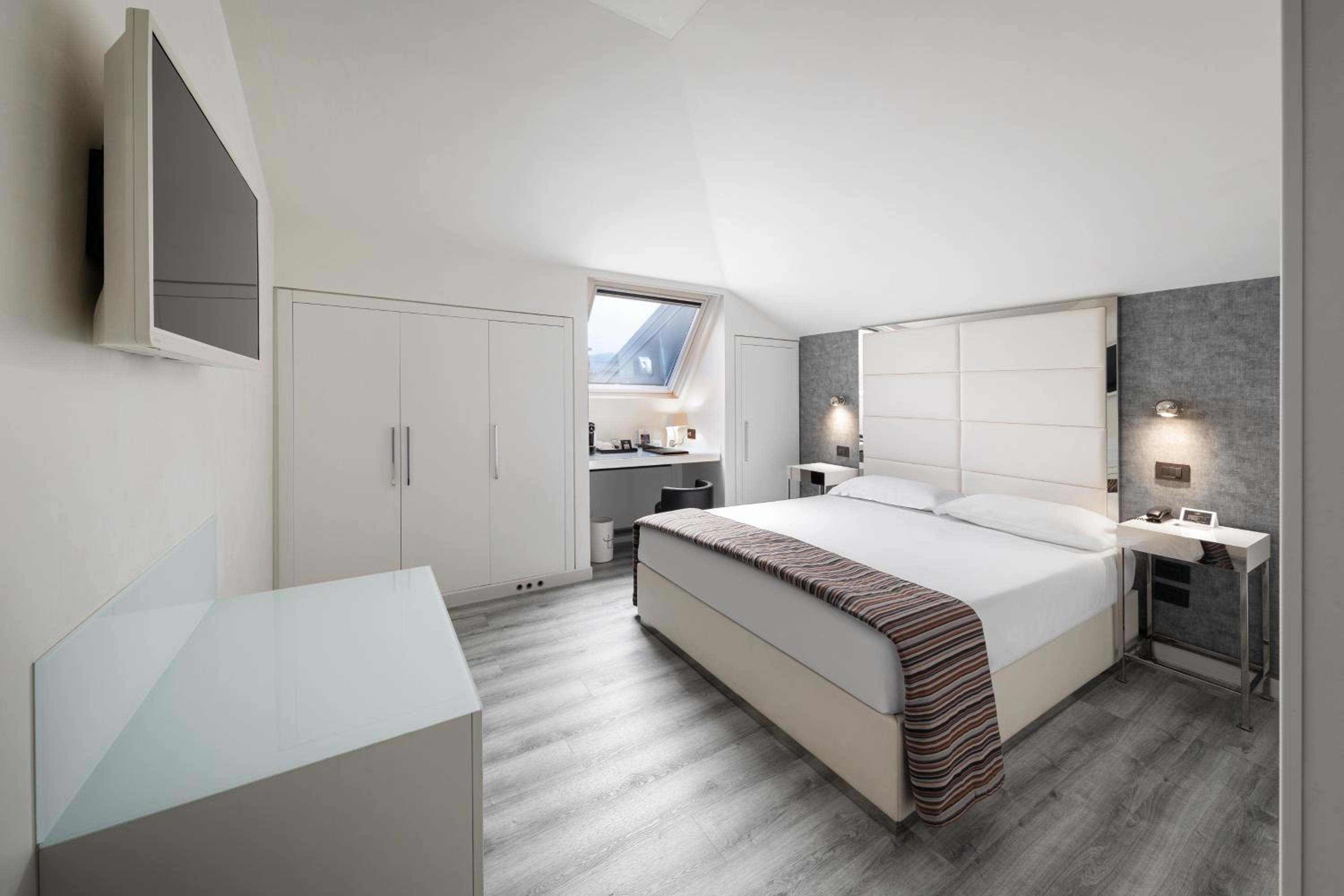 Mansard, Classic، Hotel Montecatini Palace Formerly Imperial Garden Hotel 2/8