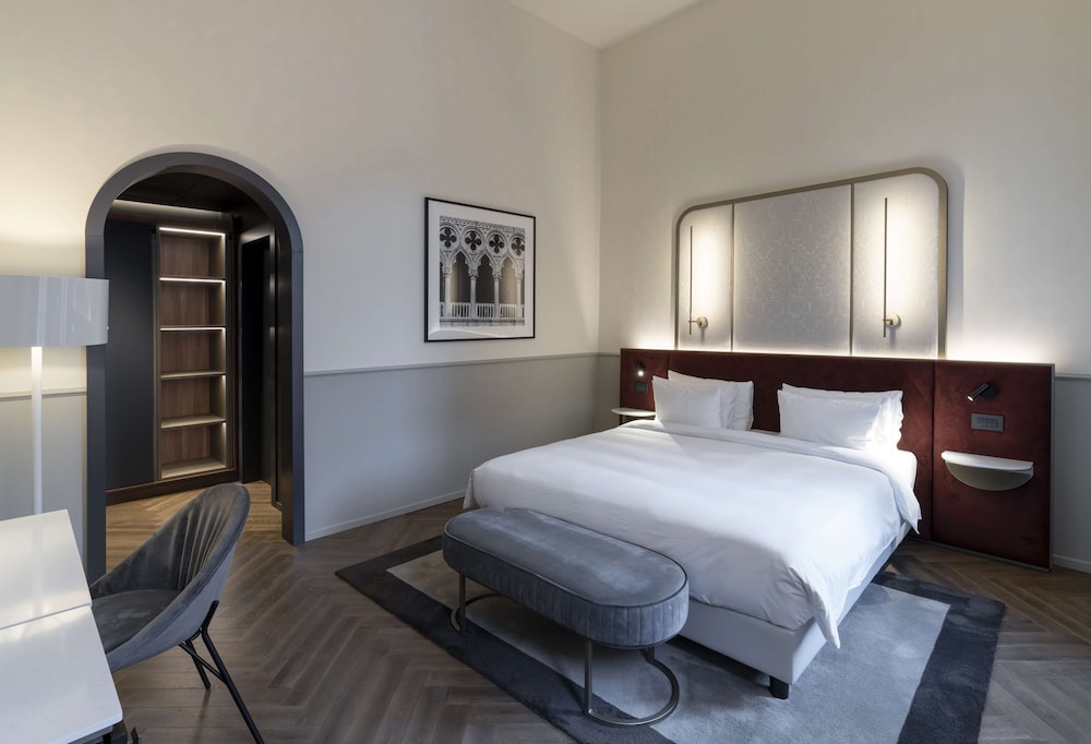 Radisson Collection Hotel, Palazzo Nani Venice 15/77