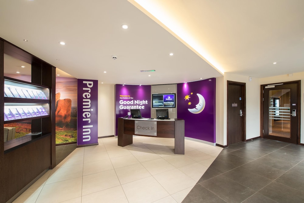 Lobby at Premier Inn Stourbridge Town Centre, STOURBRIDGE