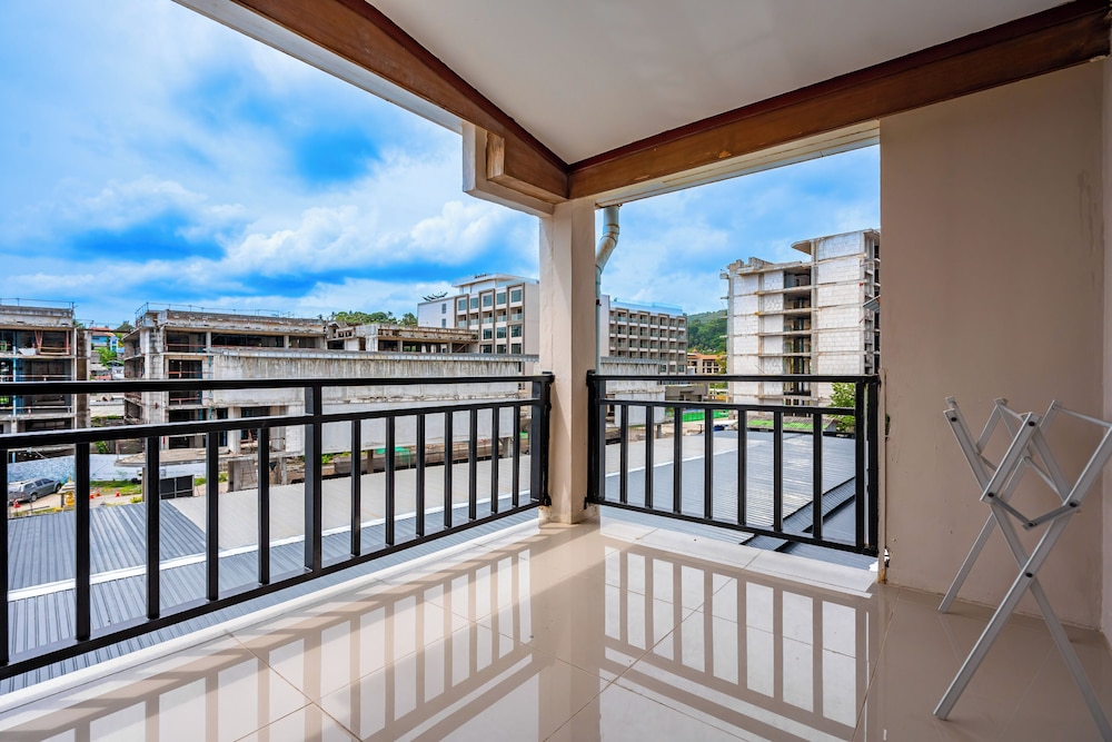 Outdoor Inn Kata Hotel 4/50