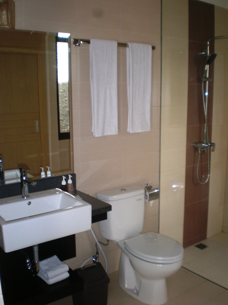 Svarna Suite Seminyak 27/62
