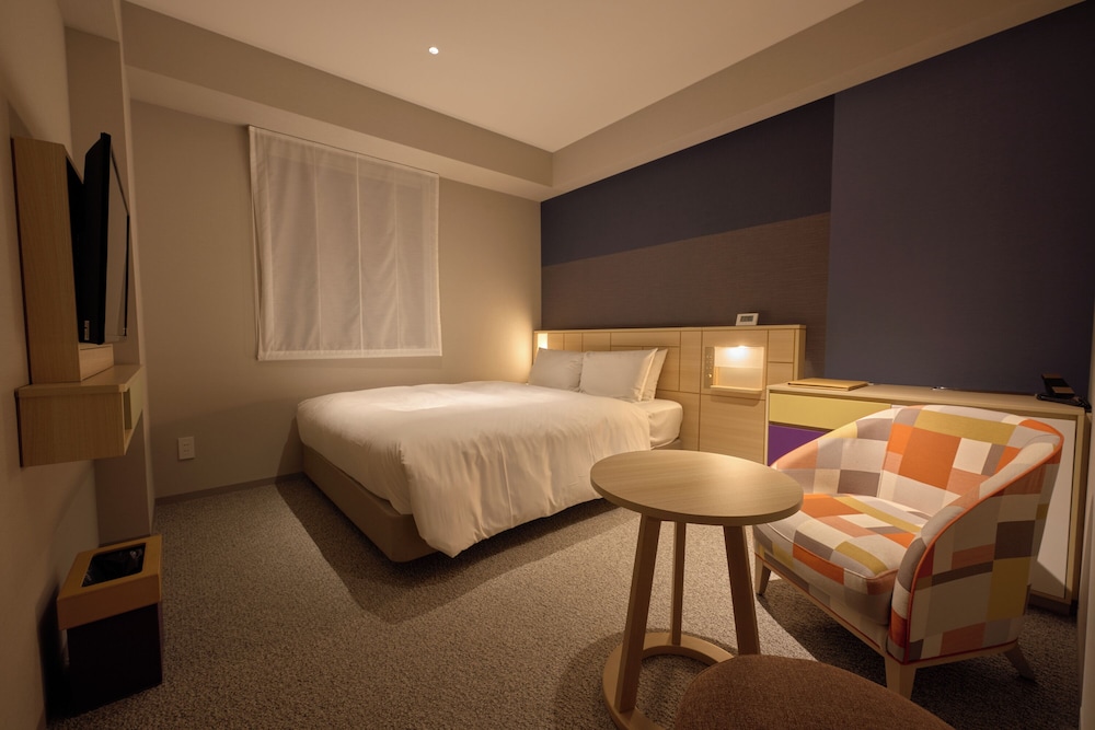 STANDARD, DOUBLE BED