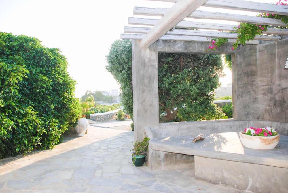 Aletro Cottage Houses 25/47