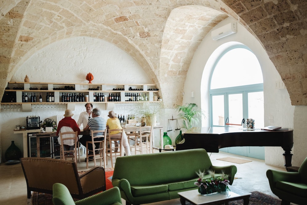 Masseria Palombara 63/77