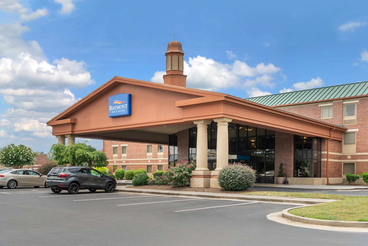 Baymont by Wyndham Knoxville/Cedar Bluff 53/59